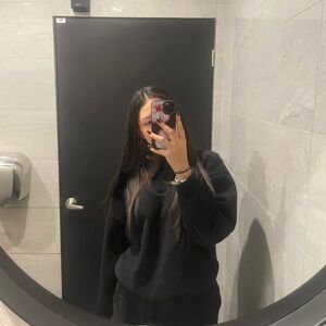 Meet your Posher, Sara